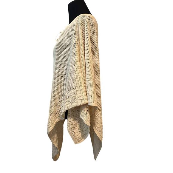 St. John by Marie beige off white knit poncho sweater One Size - Picture 11 of 15
